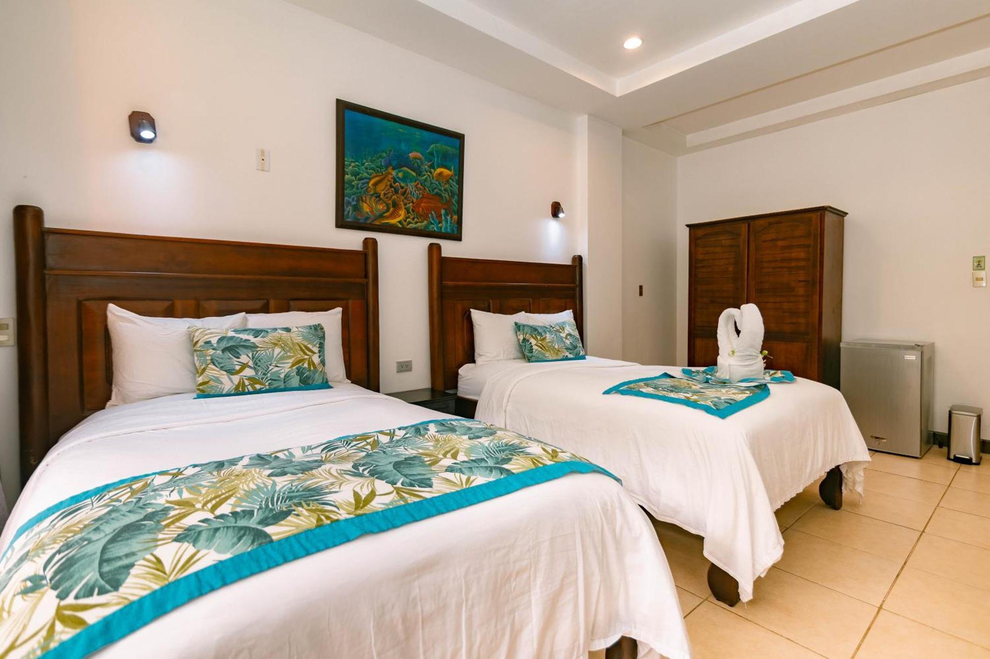 Hotel San Bada Resort & Spa Manuel Antonio Buitenkant foto
