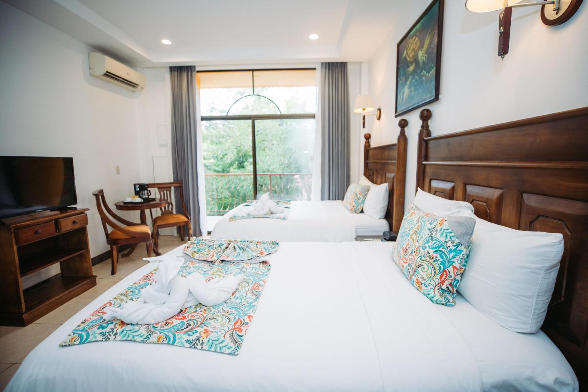 Hotel San Bada Resort & Spa Manuel Antonio Buitenkant foto