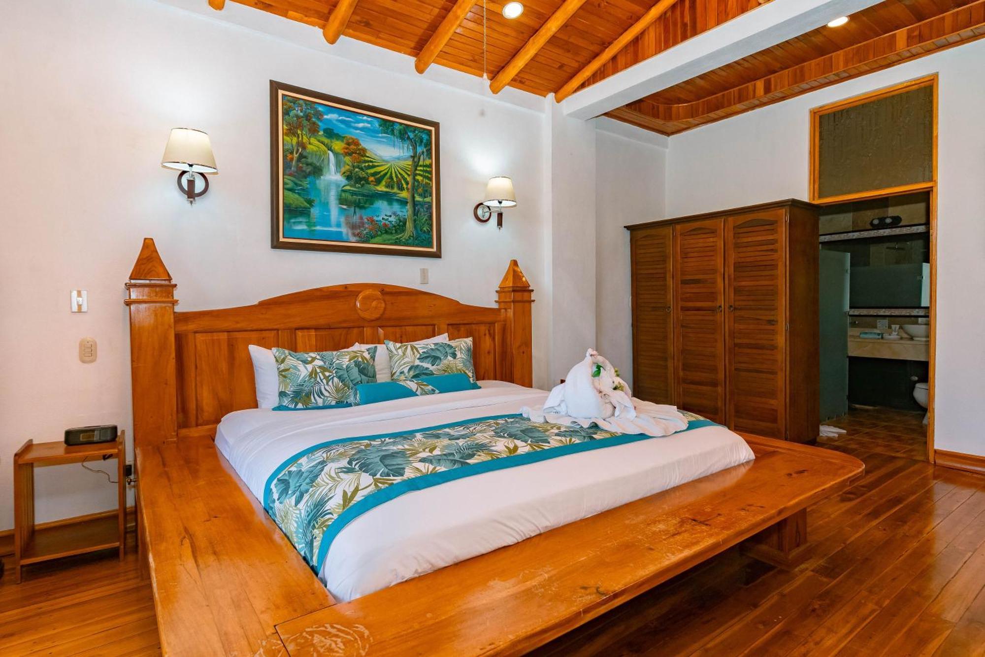 Hotel San Bada Resort & Spa Manuel Antonio Buitenkant foto